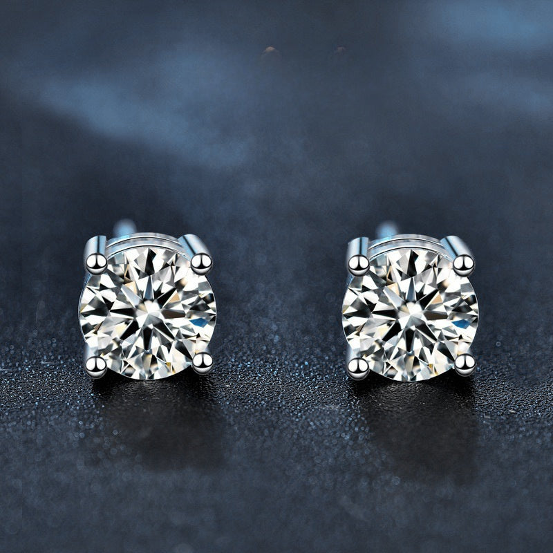 Four-claw Moissanite 925 sterling silver earrings