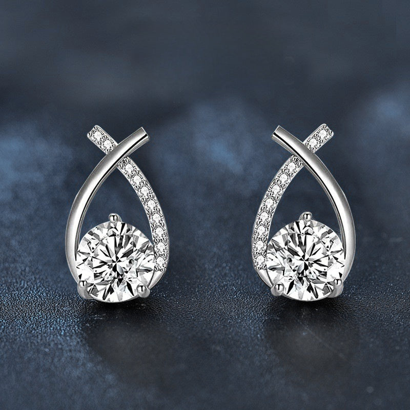 925 sterling silver fishtail crossed Moissanite earrings