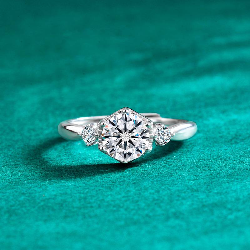 S925 Sterling Silver Moissanite Six Prong Ring
