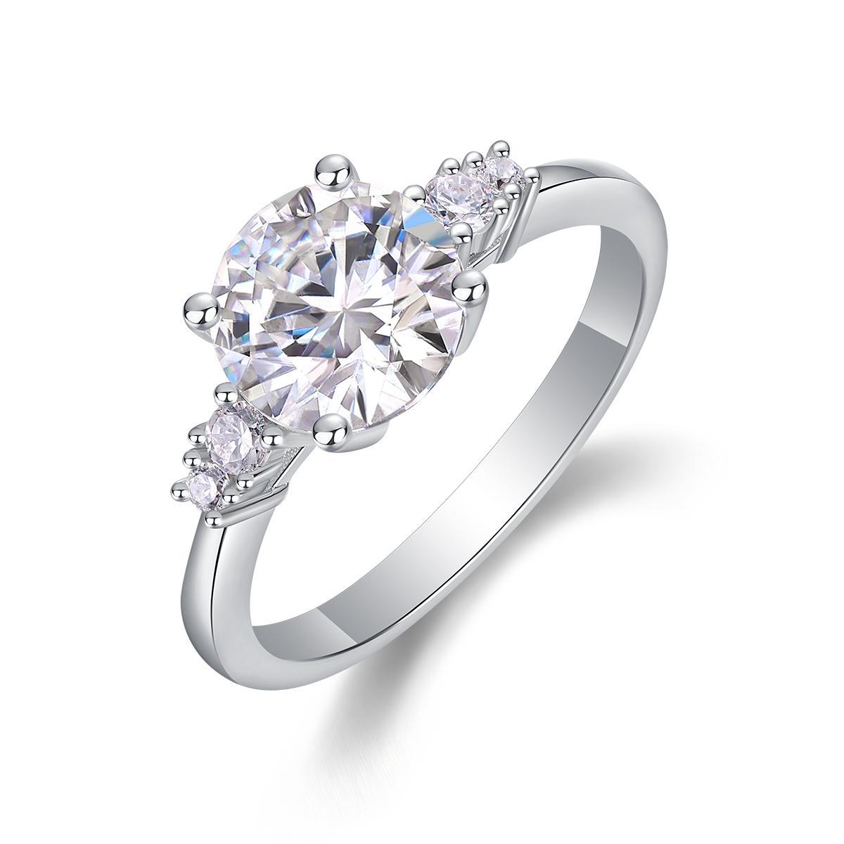 S925 Silver Moissanite "Guardian" Closed Ring