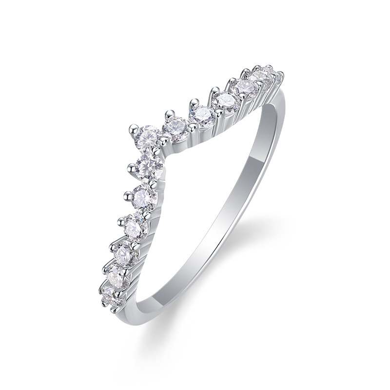 S925 Sterling Silver Solid-Band Moissanite Ring