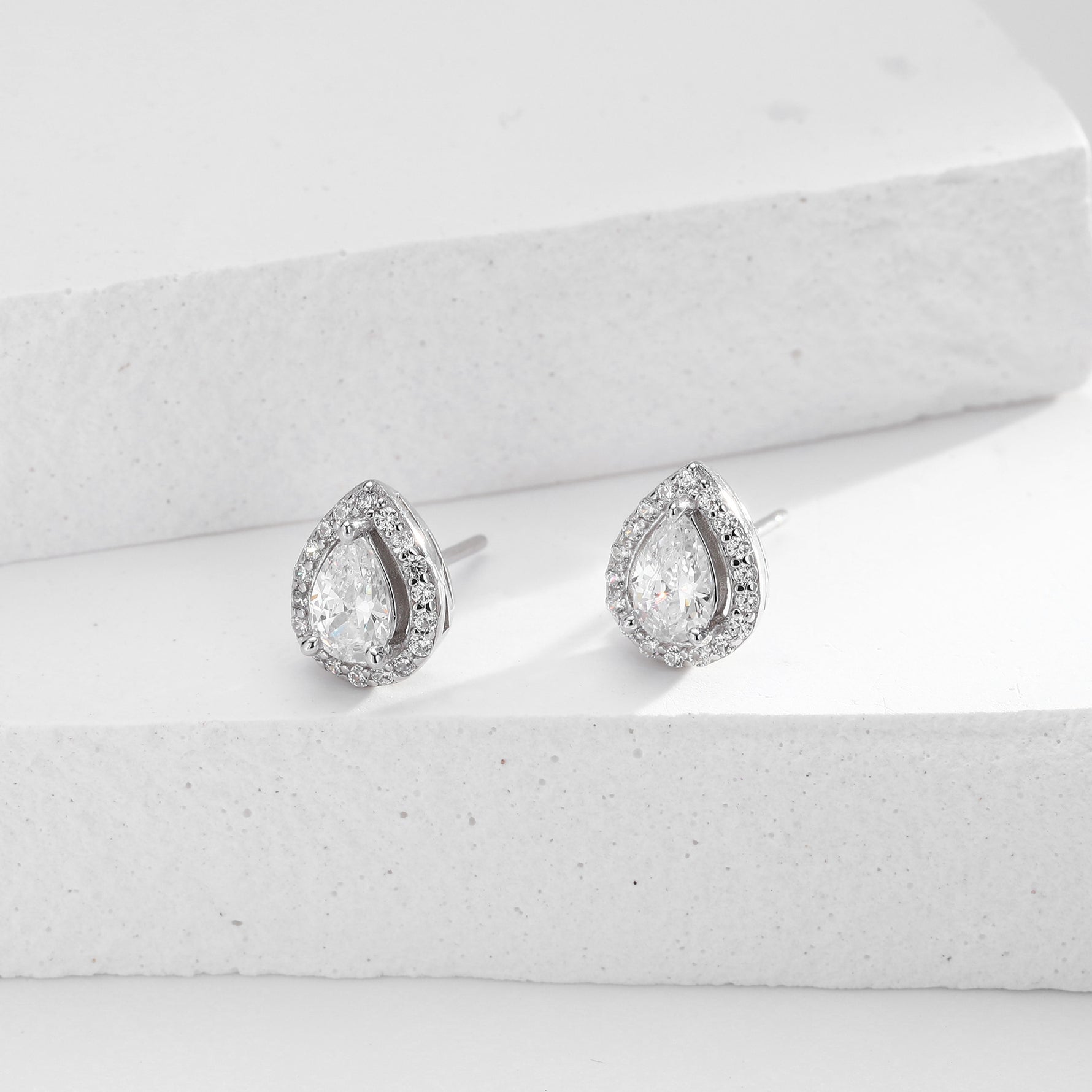 Double-layer zircon earrings and affordable luxury zircon necklace