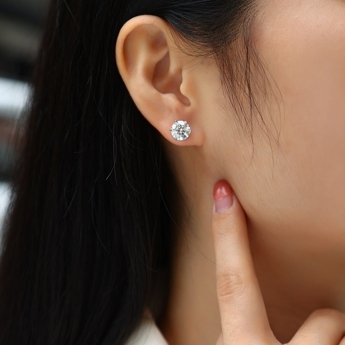 S925 Silver "Serene Moments" Moissanite Stud Earrings
