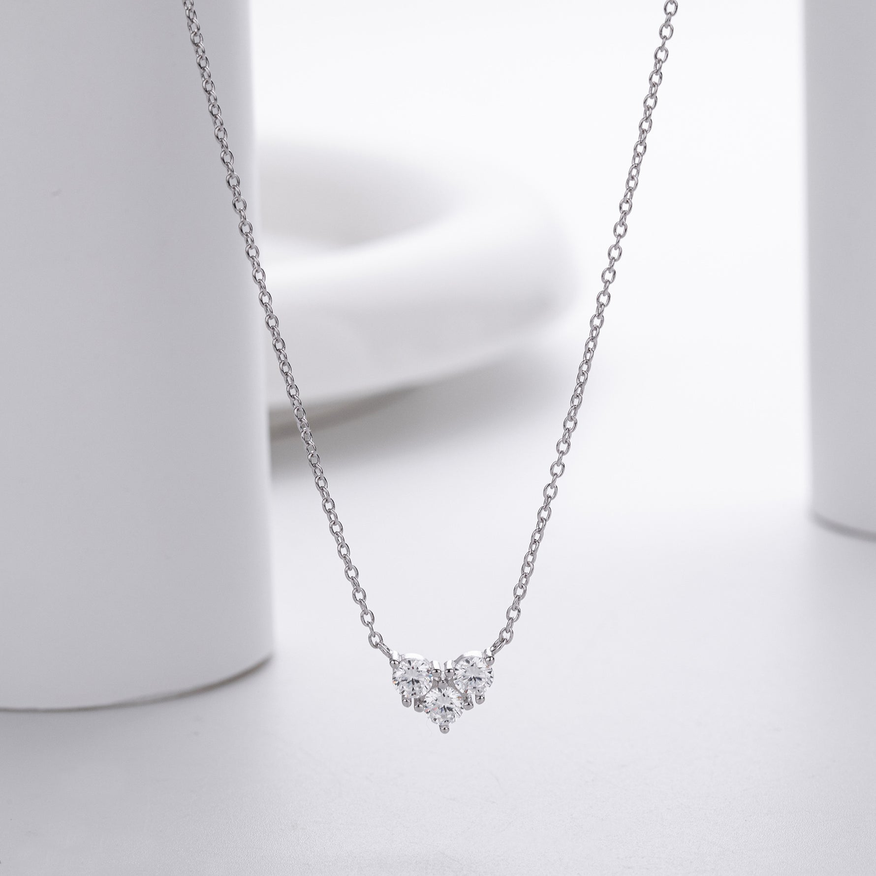 S925 Sterling Silver Niche Design Zirconia Necklace