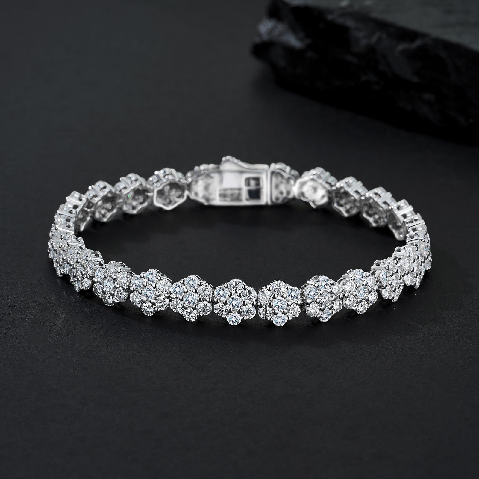 New S925 silver bracelet fully set with moissanite