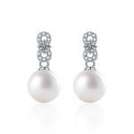 Elegant and sophisticated S925 sterling silver moissanite pearl stud earrings