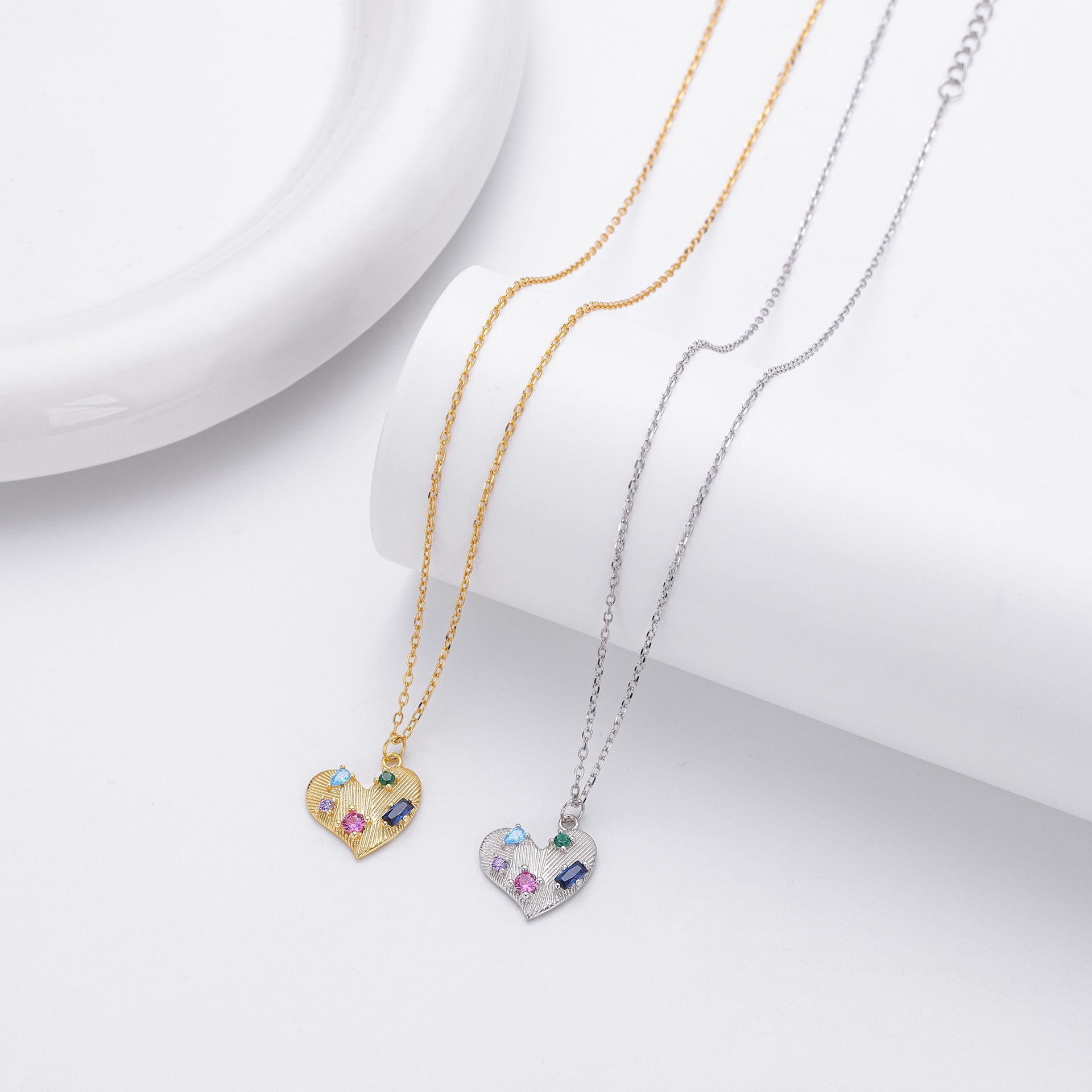 S925 Sterling Silver Heart Necklace Inlaid with Colored Zirconium