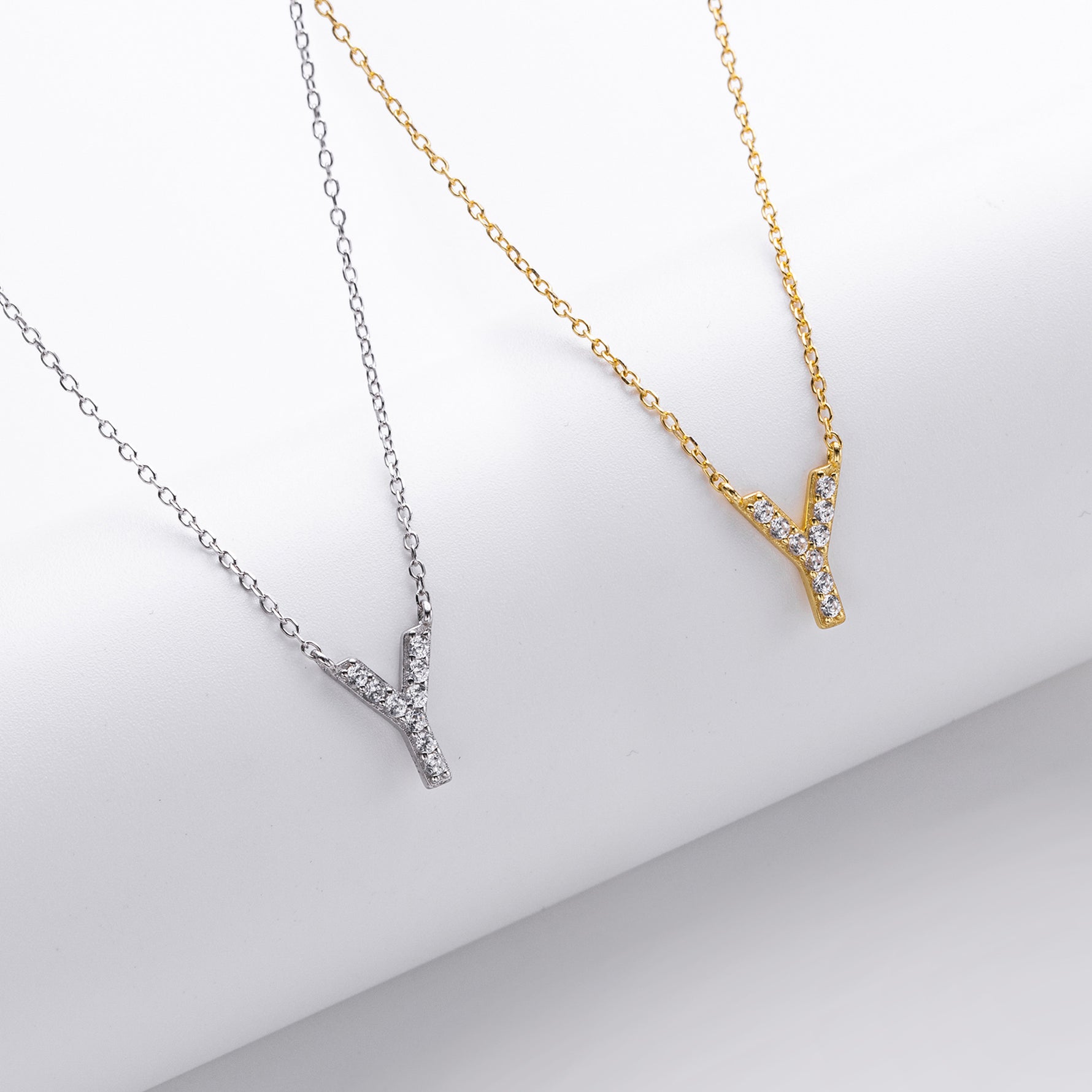 S925 Sterling Silver Simple Zircon Necklace with English Letters