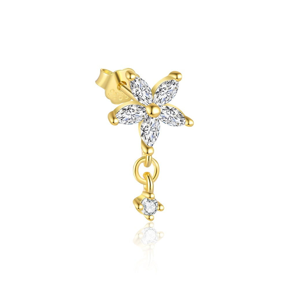 S925 Sterling Silver Petal Stud Earrings with Zirconia(A pair)