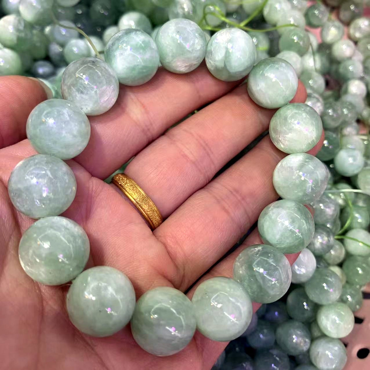 Natural Emerald Round Bead Bracelet