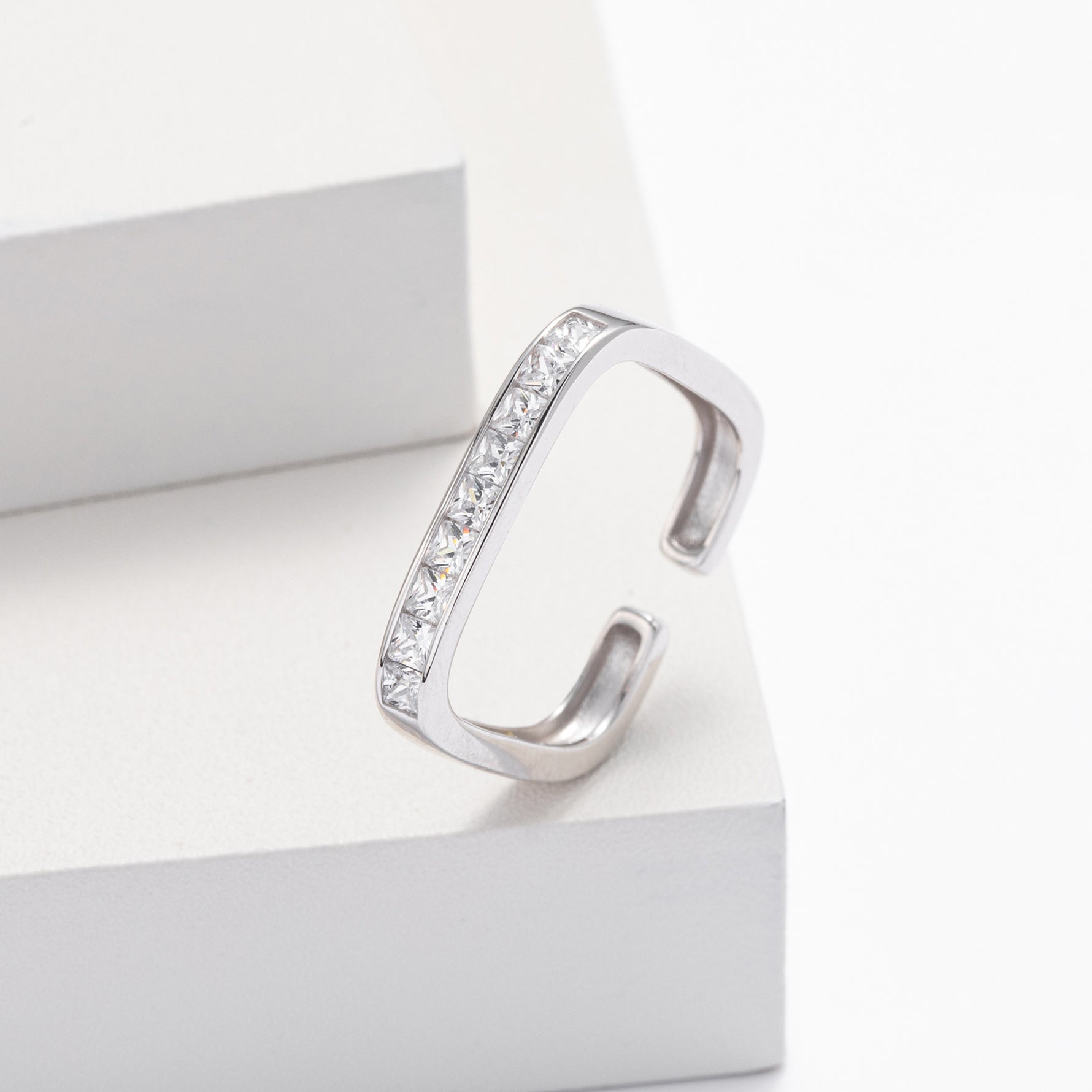 S925 sterling silver exquisite open ring set with square zircon stones