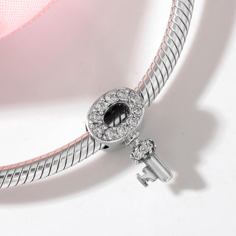S925 Sterling Silver Inlaid Zircon Key Shape Pendant