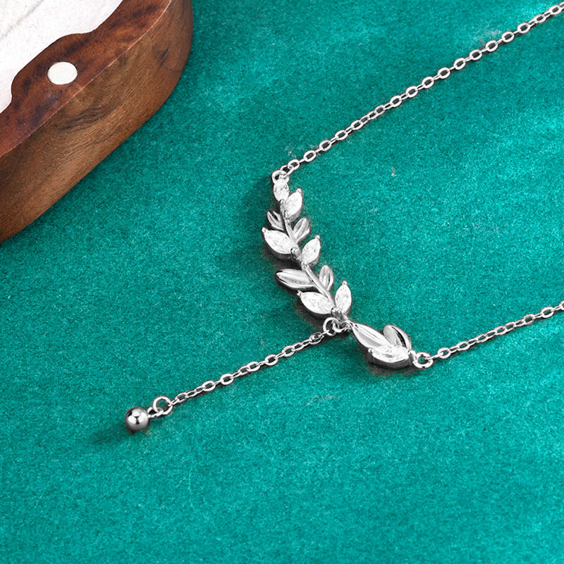 S925 Sterling Silver Moissanite Panicle Necklace