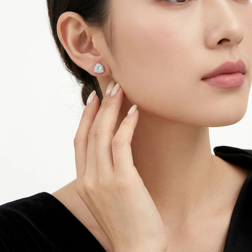 S925 Sterling Silver Moissanite Stud Earrings
