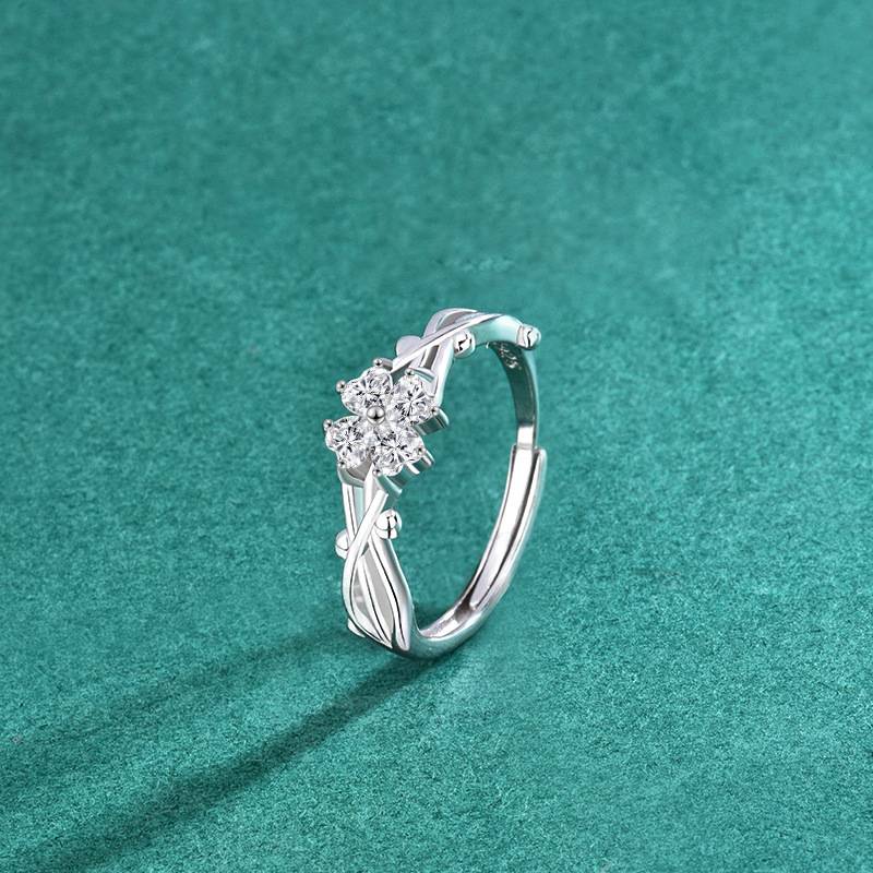 S925 Sterling Silver Thorn Clover Ring