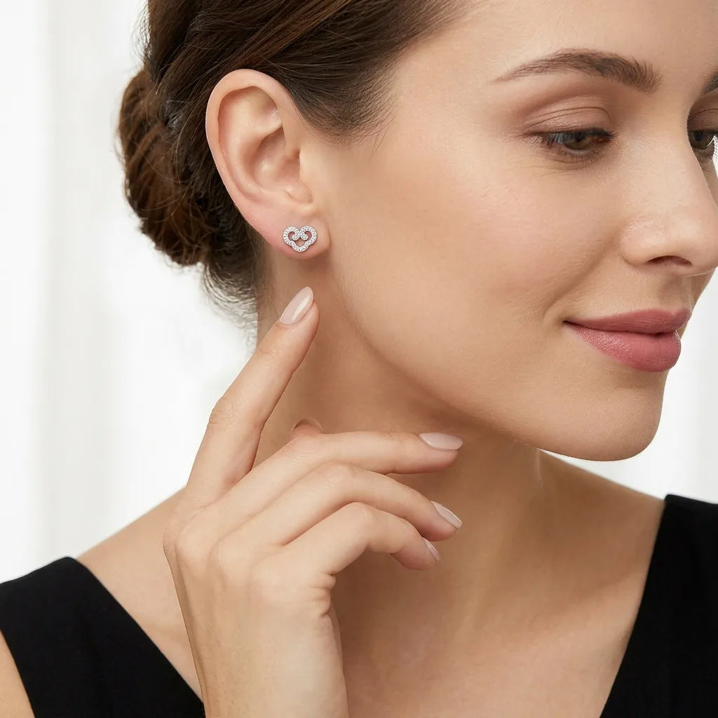S925 Sterling Silver Sweet Heart-Shaped Moissanite Stud Earrings