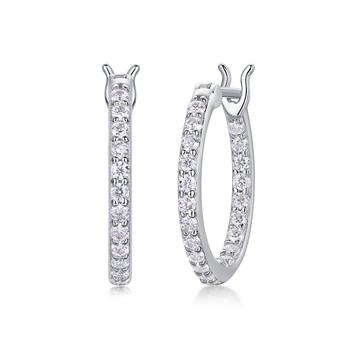 S925 Silver Shimmering Moissanite Earrings