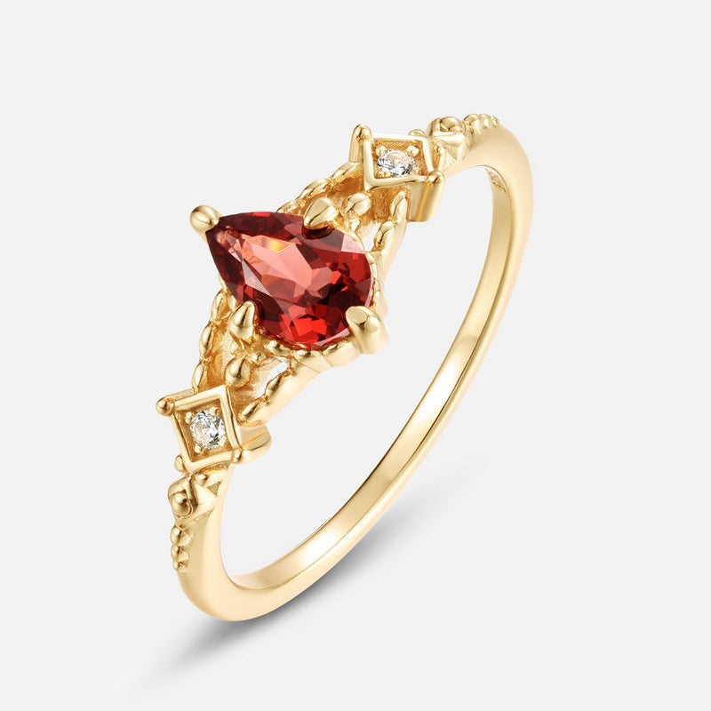 S925 Sterling Silver Gold-Plated Rhombus Garnet Ring