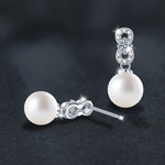 Elegant and sophisticated S925 sterling silver moissanite pearl stud earrings