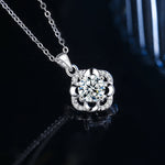 S925 Sterling Silver Moissanite Flower Stamen Four Leaf Clover Pendant Necklace