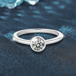 925 Sterling Silver Moissanite Round Simple Style Ring