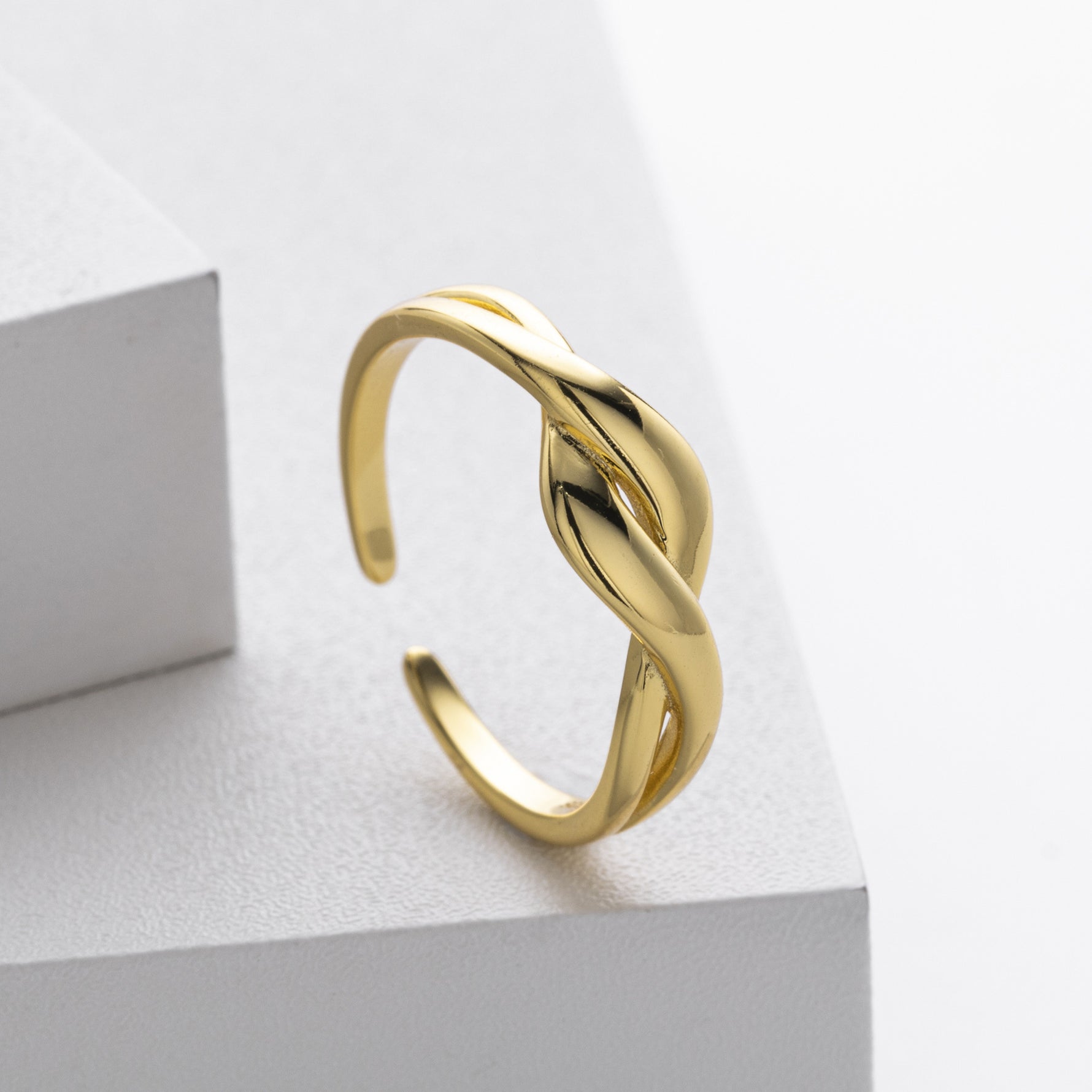 S925 Sterling Silver Ring, Stylish and Unique Plain Wave Pattern