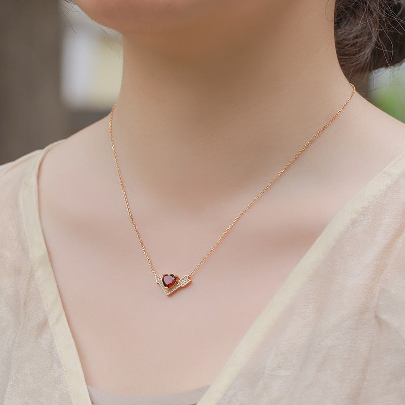 S925 Sterling Silver Gold Plated Heart-Piercing Garnet Pendant Zircon Necklace