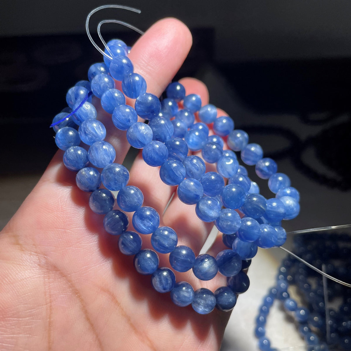 Kyanite Cat's Eye Single-Strand Round Bead Bracelet