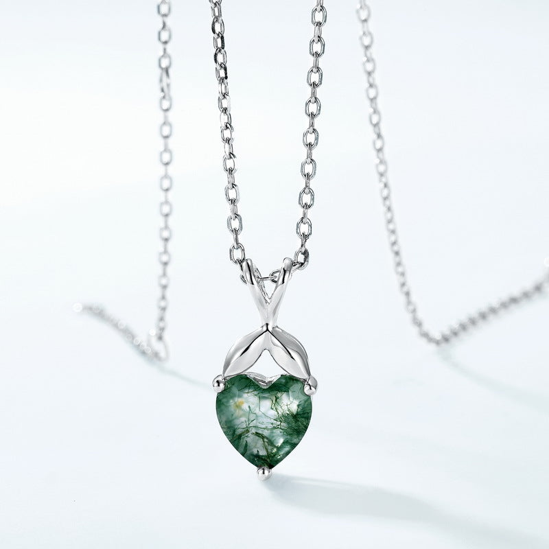 S925 Sterling Silver Gold-Plated Simple Heart-Shaped Green Moss Pendant Necklace