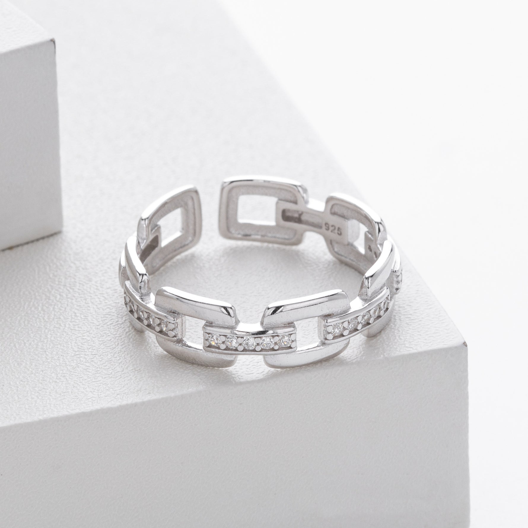 S925 Sterling Silver Ring with Zirconia Chain