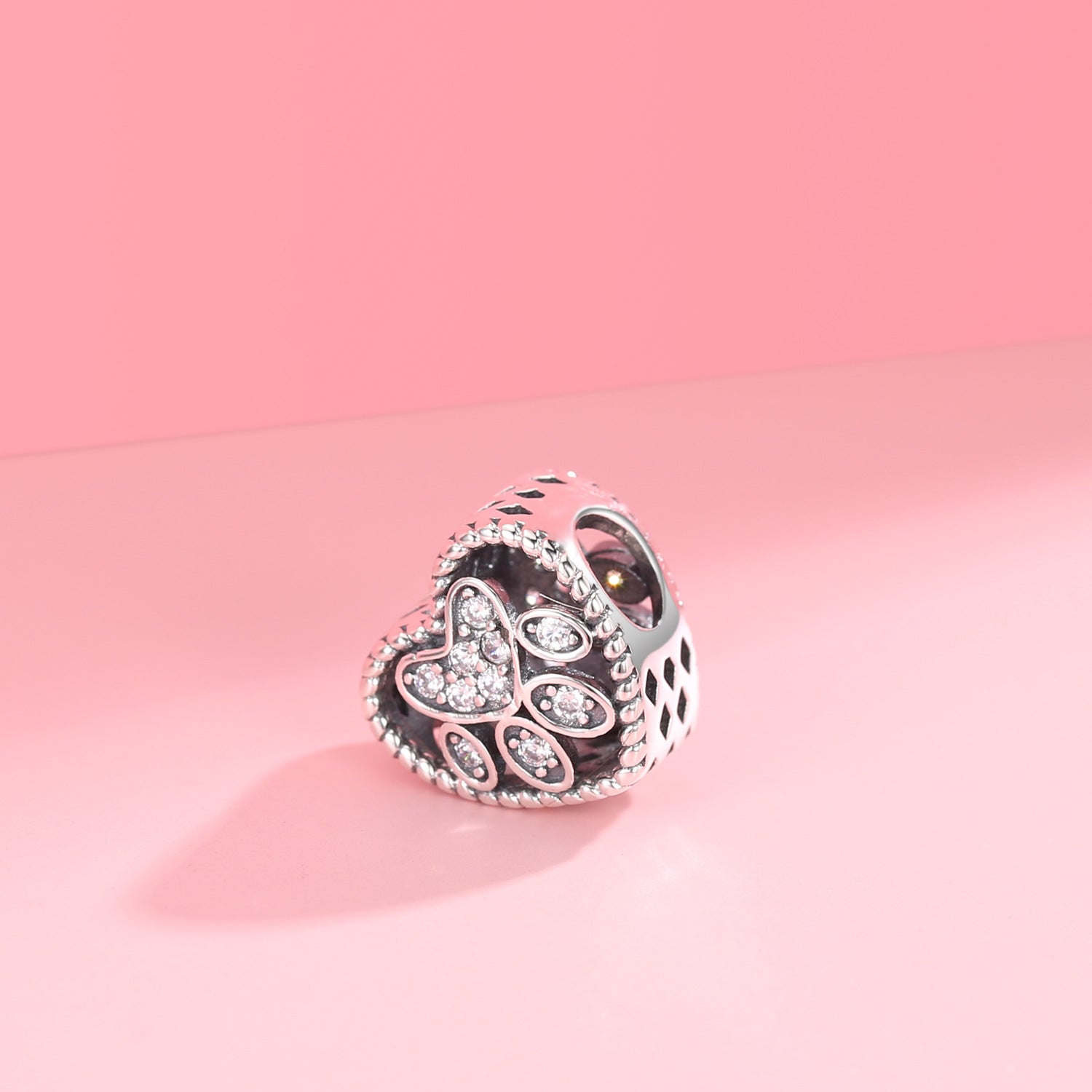 S925 Sterling Silver Loving Heart Dog's Paw Zircon Pendant