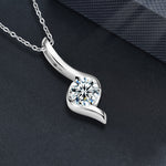 S925 Sterling Silver Moissanite Twisted Pendant Necklace