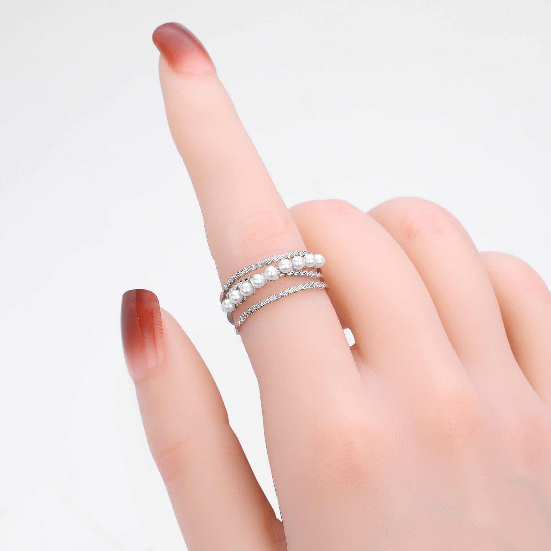 S925 Sterling Silver Elegant and Stylish Open Ring with Pearl Inlay