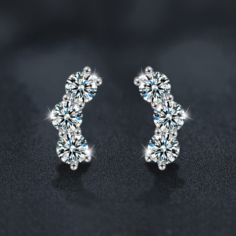 Stylish and elegant 925 sterling silver smiling moissanite stud earrings
