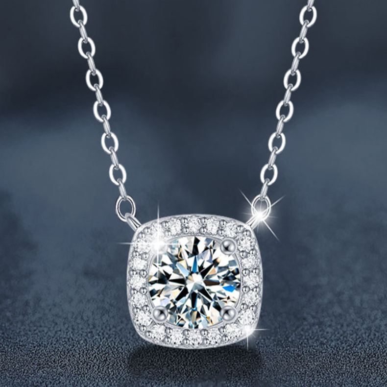 S925 Sterling Silver Moissanite Four-prong Necklace