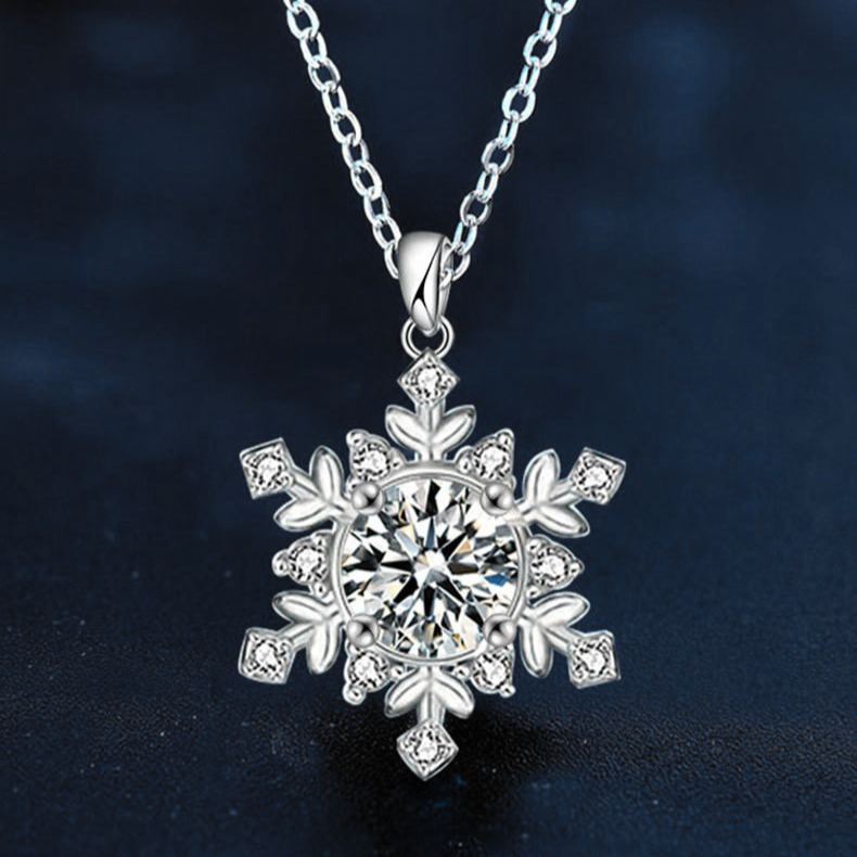 S925 Sterling Silver Moissanite Snowflake Necklace