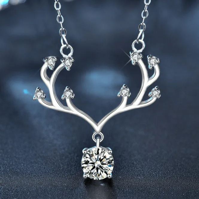 S925 Sterling Silver Moissanite Deer Shape Pendant Necklace