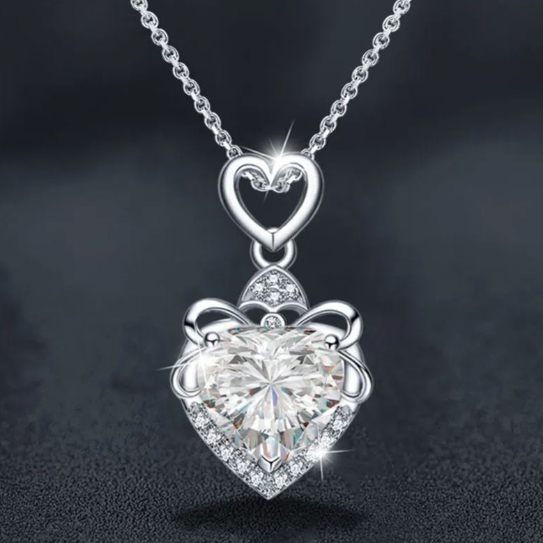S925 Sterling Silver Moissanite Love Pendant Necklace