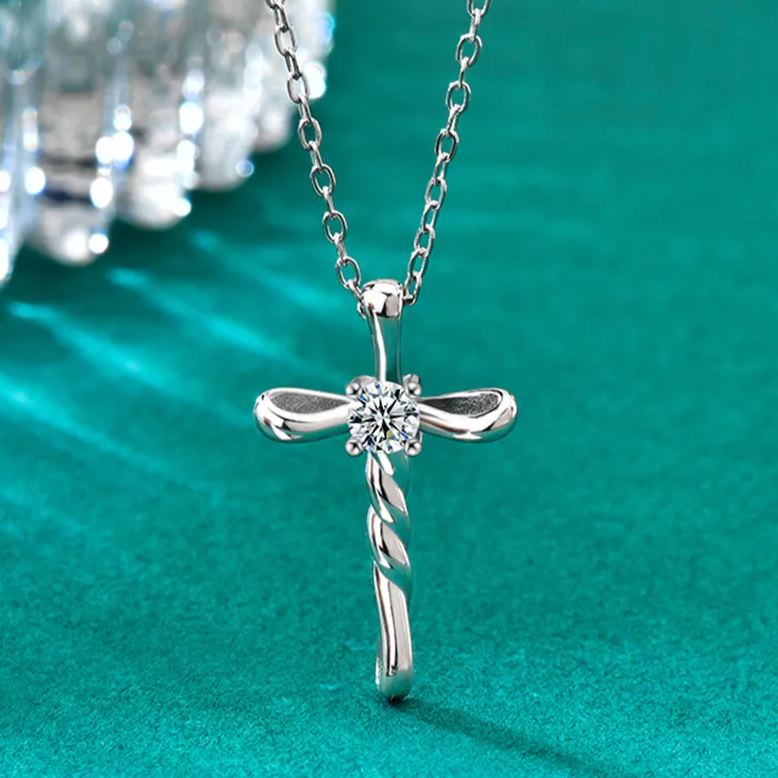 S925 Sterling Silver Moissanite Pendant Cross Necklace