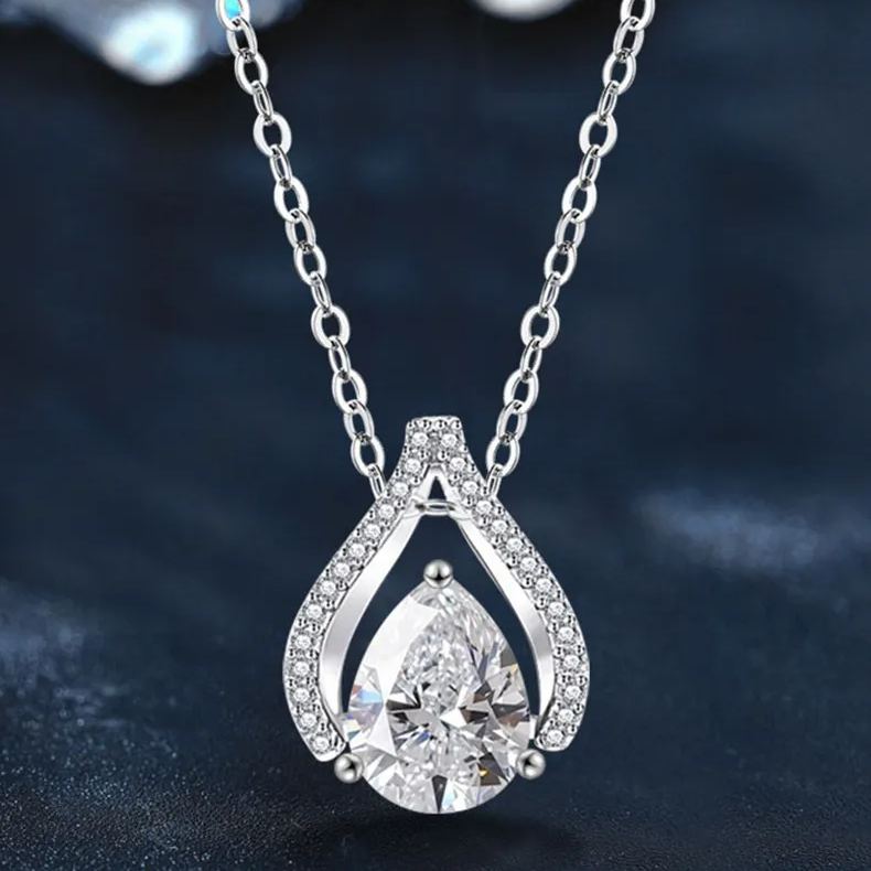 S925 Sterling Silver Moissanite Water Drop Heart of the Ocean Pendant Necklace