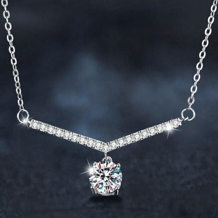 S925 Sterling Silver V-Shaped Moissanite Pendant Necklace