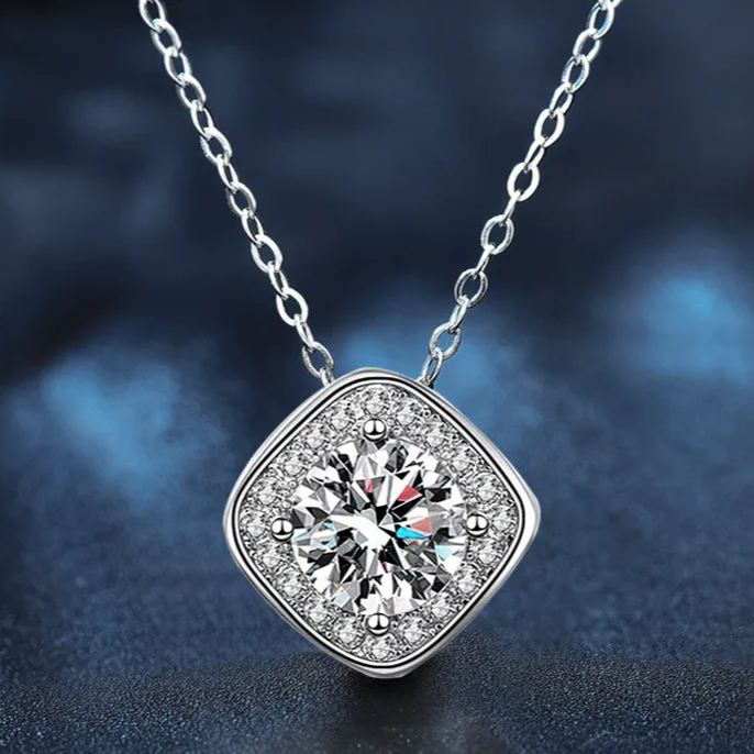 S925 Sterling Silver Moissanite Classic Square Pendant Necklace