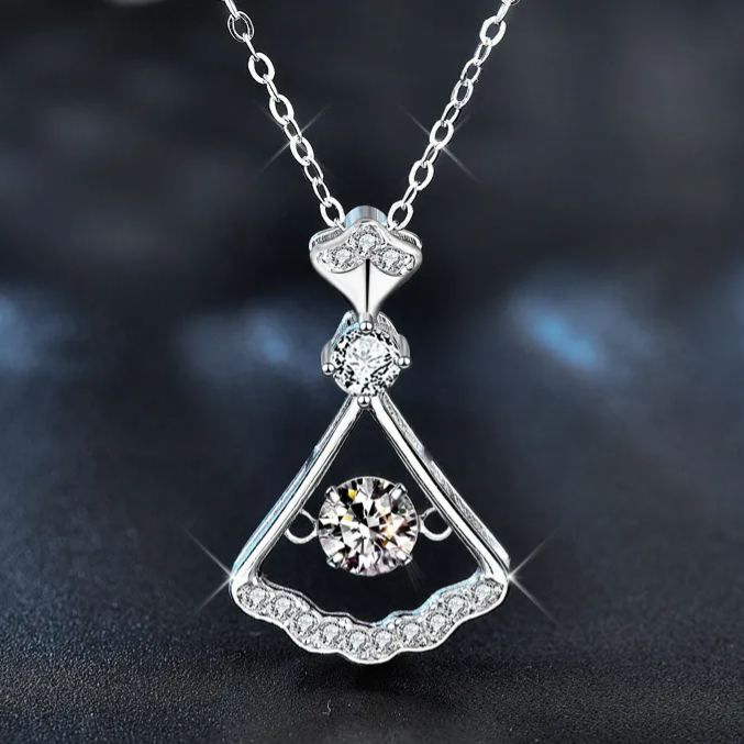 S925 Sterling Silver Moissanite Fan-Shaped Pendant Necklace